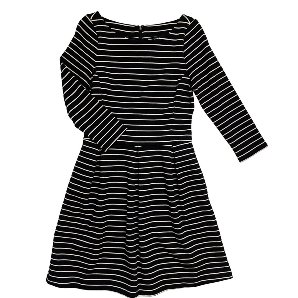 Banana Republic Womens Dress‎ 8 NWT Striped Long Sleeve Fit Flare Black White